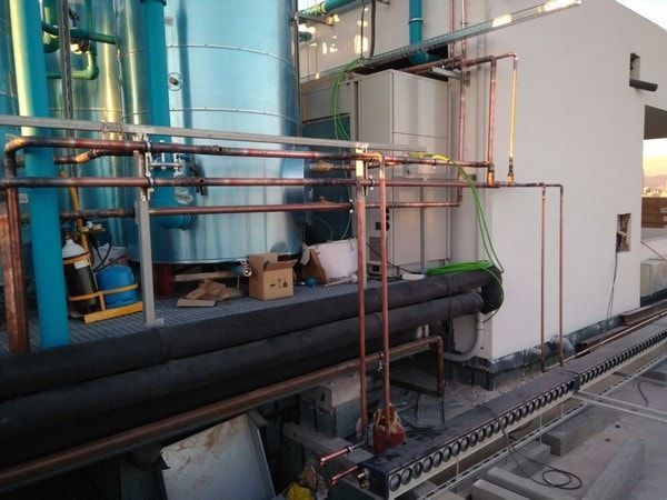 Producción de ACS e instalación solar térmica en hotel KKH Barcelona - imagen 9